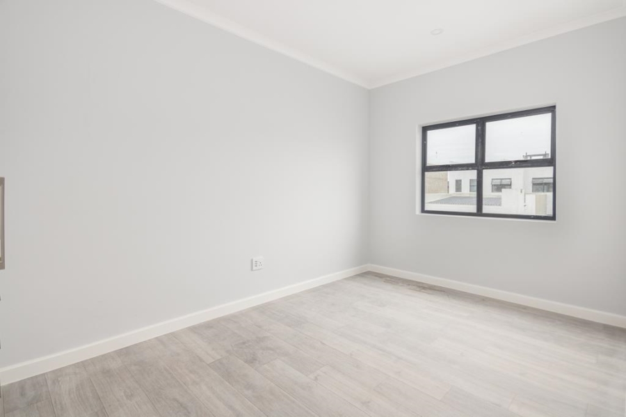 3 Bedroom Property for Sale in Sandown Western Cape